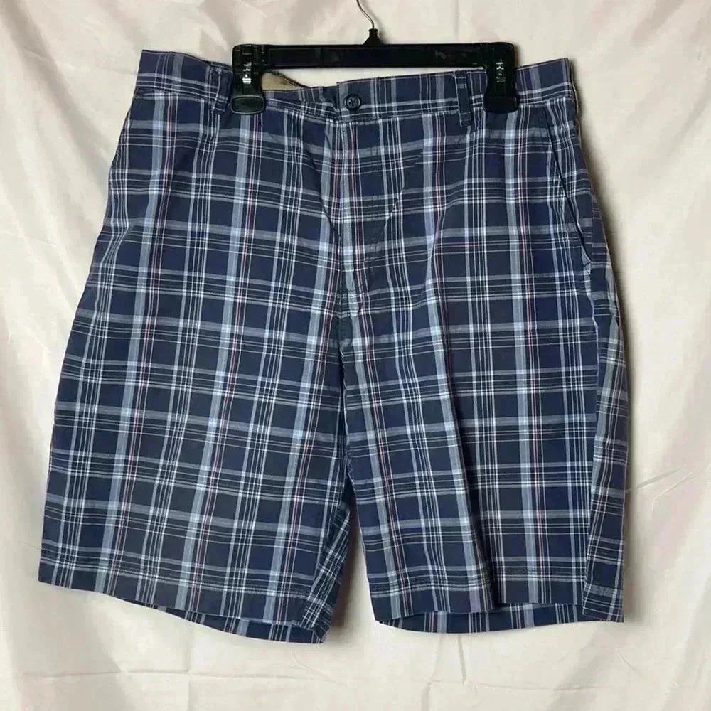 Izod men’s‎ shorts